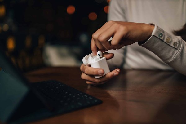 Quelles différences entre une banque professionnelle et une banque traditionnelle ?