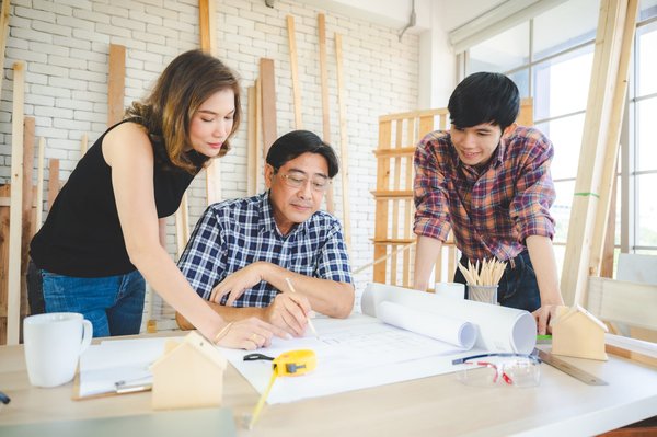 Ateliers d'artisanat : créez des souvenirs uniques en camping haut de gamme